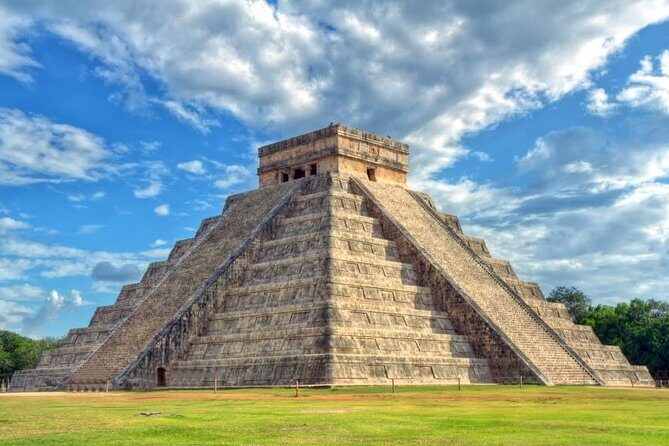 Chichen Itza by Van: Small Group, Tour Guide, Fast Trip and Lunch - The Ruins: What Makes Chichen Itza Special