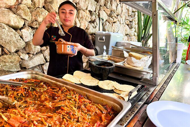 Chichen Itza, Valladolid & Cenote with Transportation from Tulum - Visiting Chichen Itza with a Certified Guide