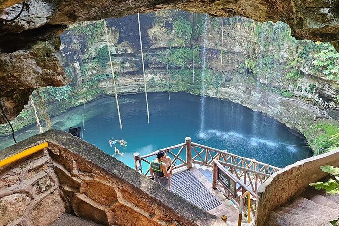 Chichen itza & Valladolid tour from Playa del carmen - The Journey Begins: Pickup and Transportation