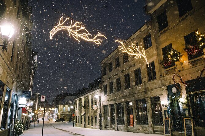 Christmas Walking Tour in Old Montreal - A Detailed Look at the Tour Itself
