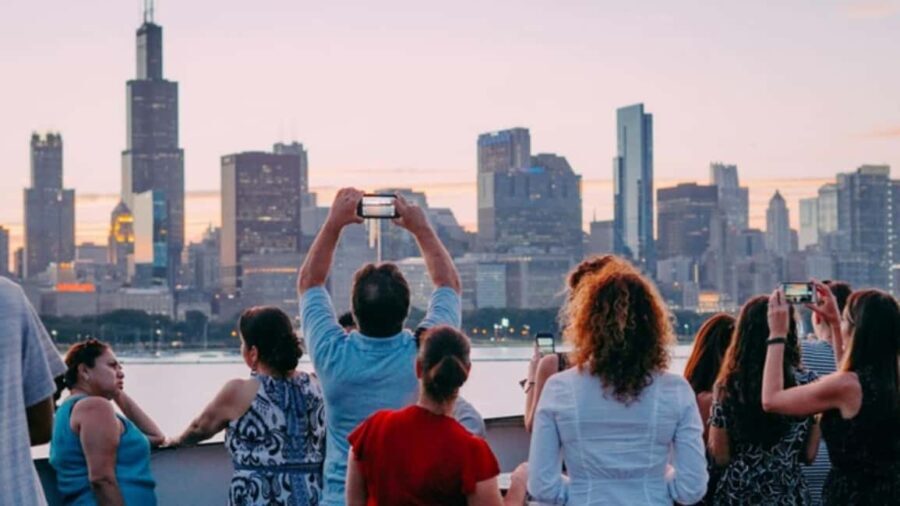 City Cruises Chicago: Premier Lunch or Dinner Cruise - The Downsides & Considerations