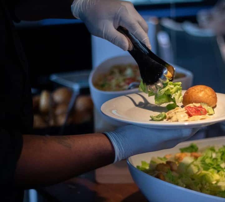 City Cruises Norfolk: Lunch, Brunch, or Dinner Buffet Cruise - Who Is This Cruise Best For?