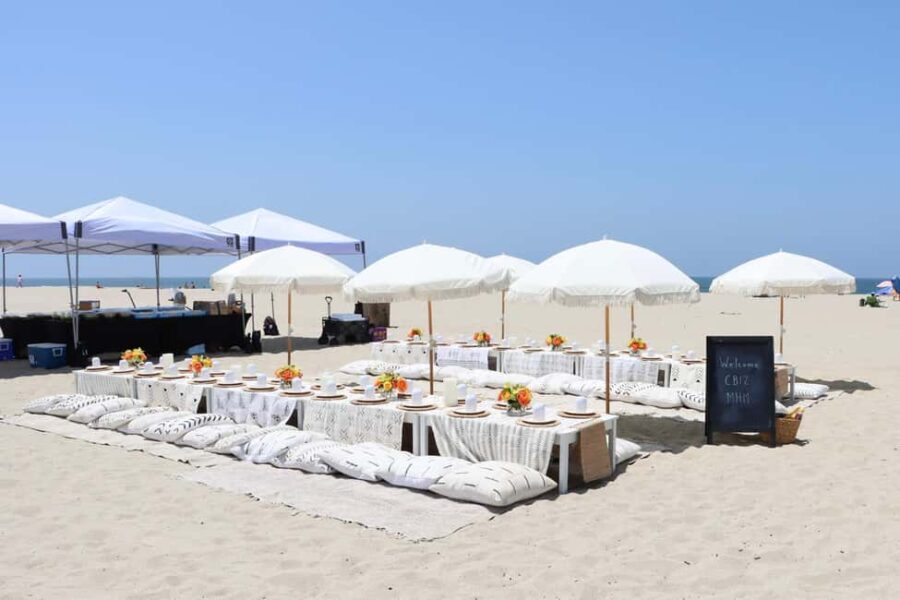Classic Beach Picnic in Santa Monica - The Picnic Setup: What’s Included
