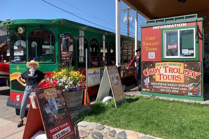 Cody Trolley Tours - Best of the West Trolley Tour - FAQs About the Cody Trolley Tour