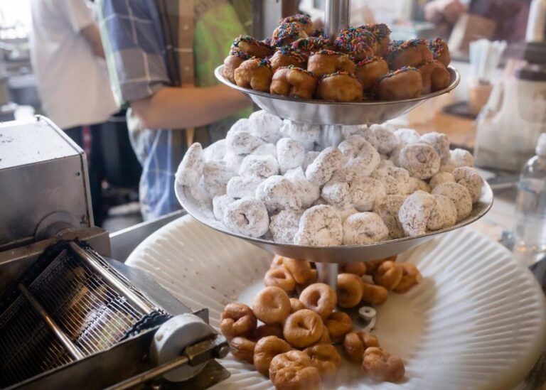 Coffee Crawl & VIP Morning in Pike Place Market - The Itinerary Breakdown