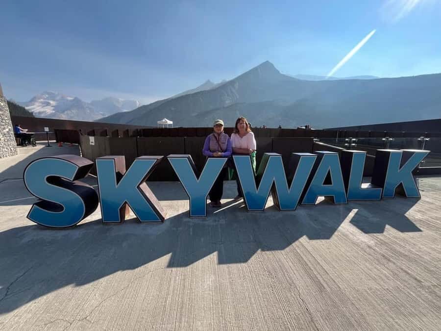 Columbia icefield, Skywalk, Waterfowl, Bow & Peyto Lake Tour - Why This Tour Stands Out