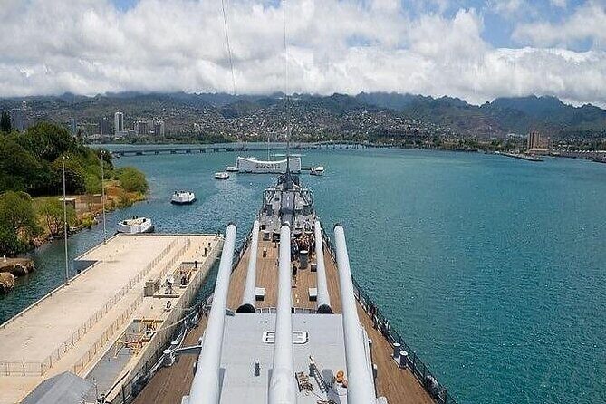 Complete Pearl Harbor Experience Tour from Kauai - Authentic Traveler Insights