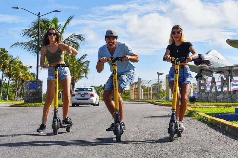 Cozumel: Clear Boat and Electric Scooter Ride - Visiting the Tequila Tasting Stop