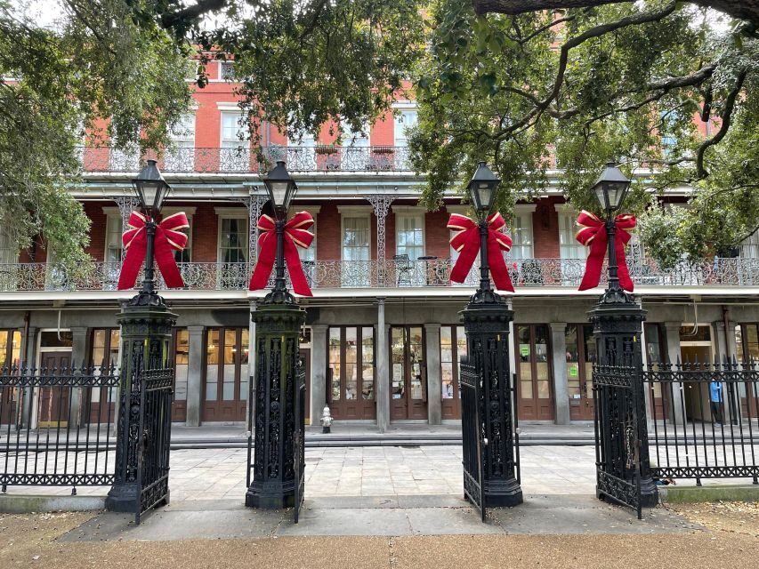 Crescent City Christmas: A Festive Tour of New Orleans - The Guide and Tour Experience