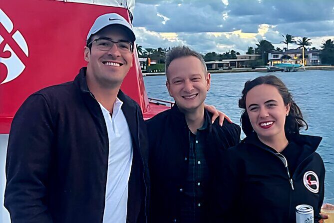 Cruise the Palm Beach Intracoastal on a 90 minute Tour - FAQs