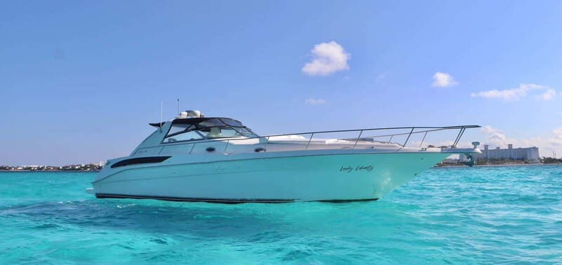 Cruising paradise in a luxury yacht in Cancun - Who’s This Tour Best For?