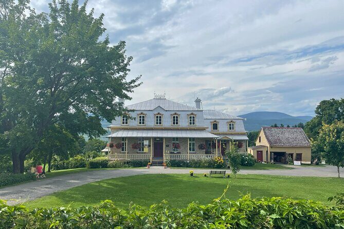 Custom 4 Hour Tour with a Private Driver in Quebec - What Travelers Say