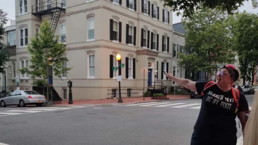 D.C.: Ghosts of Georgetown & The Exorcist Steps Haunted Tour - Breaking Down the Tour Experience