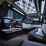 Departure Transfer Montreal to Montreal Airport by Limos or Bus - Practical Considerations and Who This Is Best For