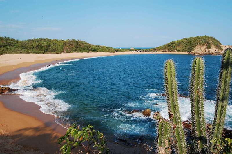 DISCOVERY HUATULCO FULL DAY - What’s Included and What’s Not?