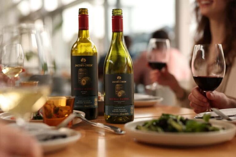 Double Barrel Signature Experience & Harvest Kitchen Lunch - Who Should Consider This Tour?