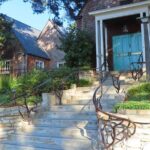 Downtown Carmel-by-the-Sea: A Self-Guided Audio Tour - Art and Sculpture