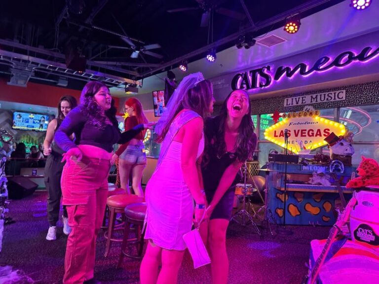 Downtown Las Vegas: Bar Crawl on Fremont St. - The Itinerary in Detail