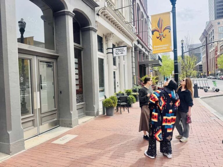 Downtown Louisville: Misfits and Mayhem Walk with Cocktail - The Overall Value: Is It Worth It?