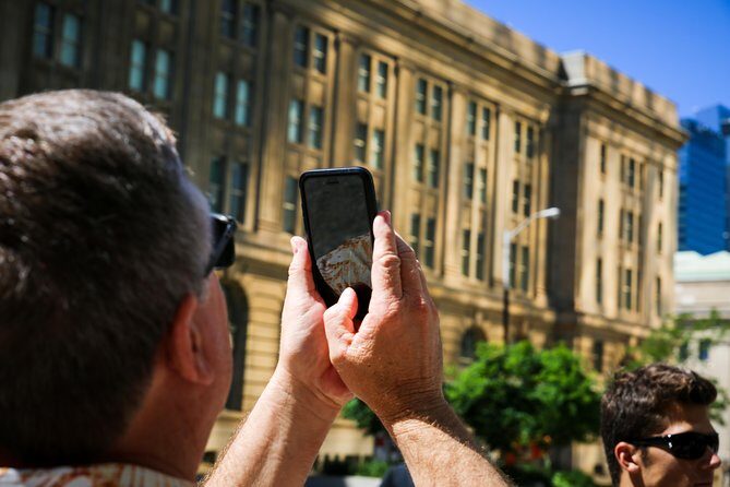 Downtown Toronto Walking Tour - The Experience & Guides