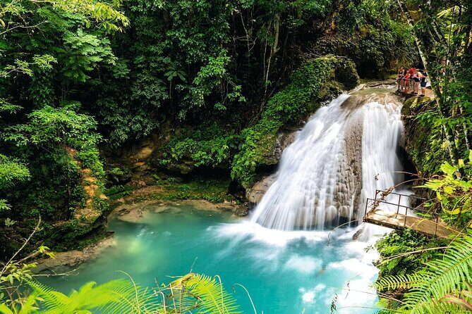 Dunns River & Blue Hole Day Trip with Lunch - Who Should Consider This Tour?
