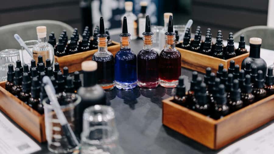 Earp Distilling Co: Date Night with Blending Class & Dinner - Who is This Experience Best For?