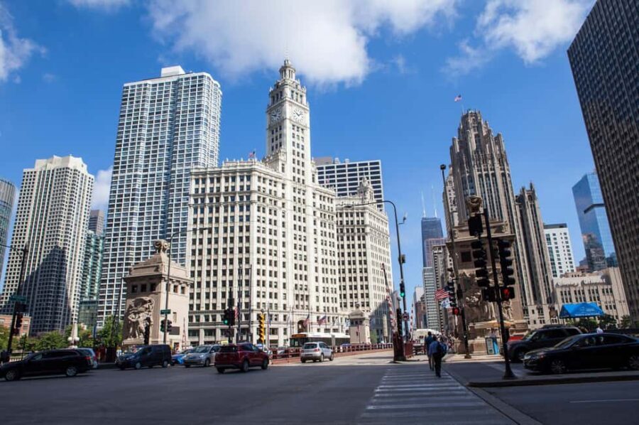 Echoes of Elegance: Chicago Private Architecture Tour - What’s Included and How It Works