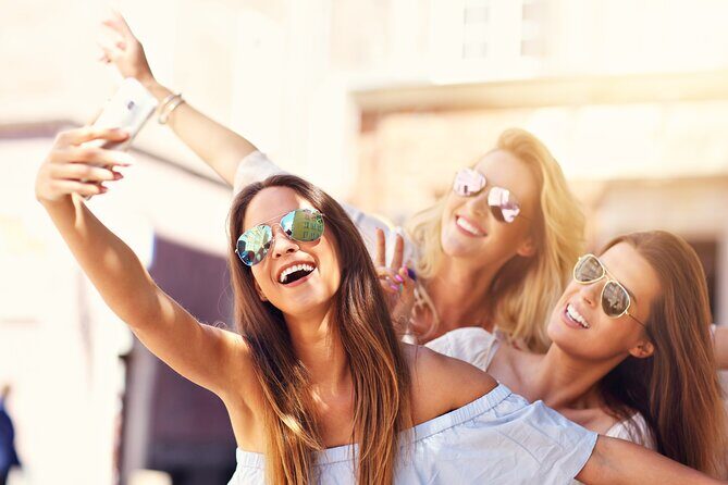 Echoes of Elegance: Chicagos Architectural Splendors - Authentic Perspectives from Reviews