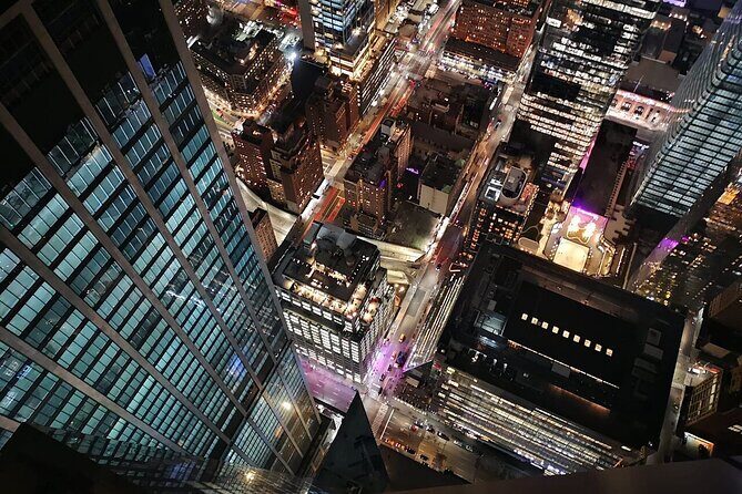 Edge at Hudson Yards General Admission Tickets - The Crowd: Pros and Cons