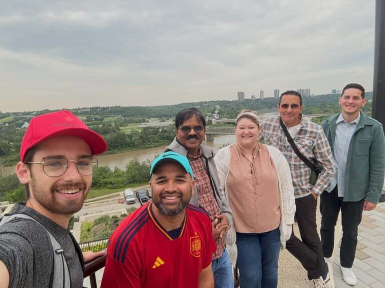 Edmonton: 3-Hour City Highlights Walking Tour With Guide - What Makes This Tour Stand Out