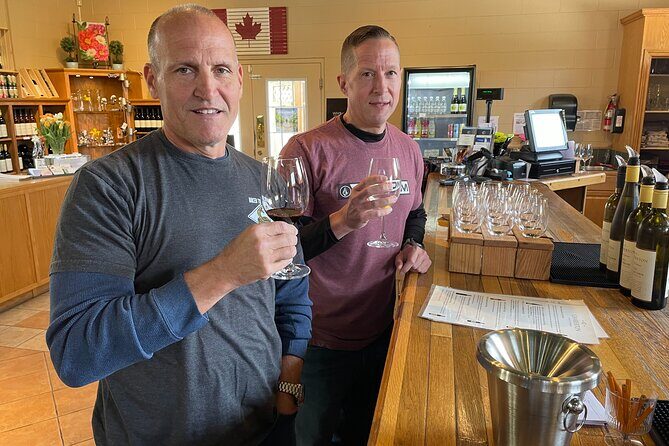 Elegance Unforgettable Tesla Wine Tour & Lunch - Detailed Breakdown of the Itinerary