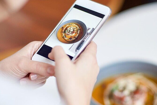 European Evening Walking Food Tour in London, Ontario - What the Reviews Tell Us