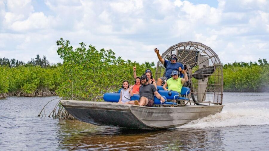 Everglades: Mangrove Maze Airboat Tour and Boardwalk - The Details of the Tour
