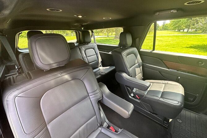 EWR, LGA, JFK Private Airport Transfer in NYC with SUV or Sedan - Price and Value Considerations