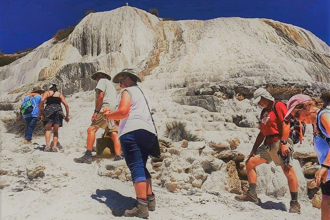 Exclusive Private Tour: Hierve el Agua with Hike, Mezcal & Gastronomy - Who Is This Tour Best For?