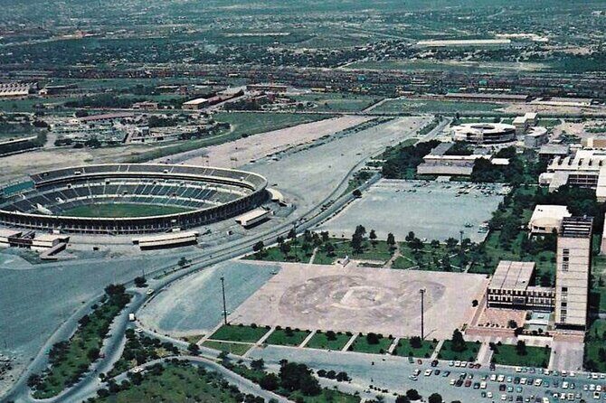 EXCLUSIVE TOUR: Murals+Ciudad Universitaria Stadium-small groups - Who Should Consider This Tour?