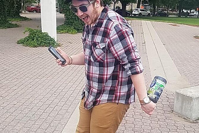 Explore Des Moines with a Unique Scavenger Hunt by Operation City Quest - What’s included and what’s not?