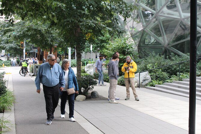 Explore Seattle in 4 Hours : Exclusive SUV Tour - The Value of a Private, Luxurious Tour