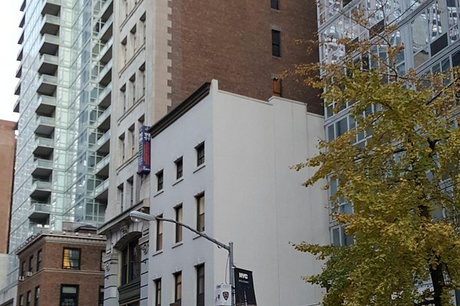 Explore the Ruins of a Forgotten City in the Middle of Manhattan - Why This Tour Works for Travelers