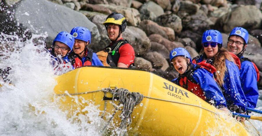 Family-Friendly Cheakamus Splash - The Rafting Experience