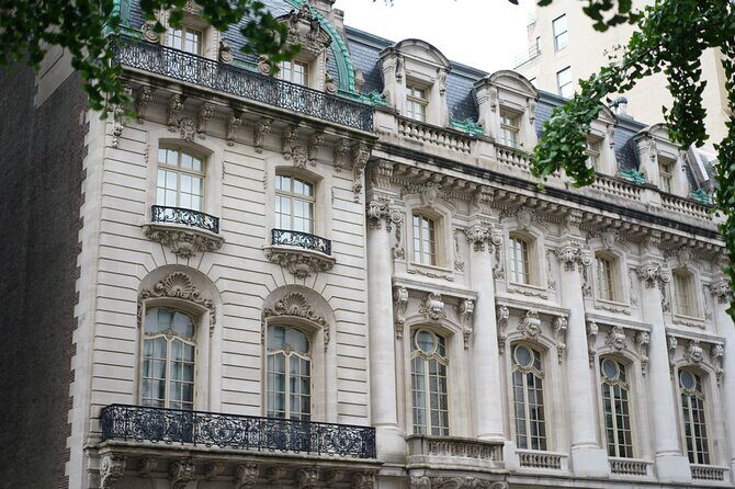 Fifth Avenue Gilded Age Mansions Private Guided Walking Tour - The Guide and Experience Quality