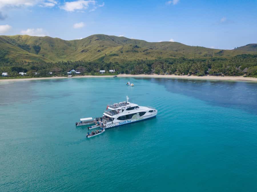 Fiji: Yasawa Islands Explorer Cruise with Lunch - Setting the Scene: What You Can Expect from the Cruise