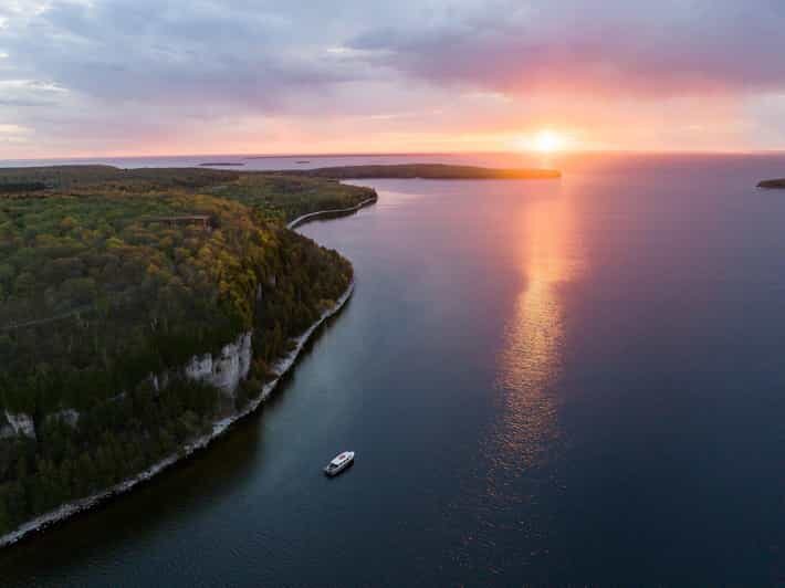 Fish Creek, WI: Sunset Live Music Cruise - The Scenic Route and Landmarks