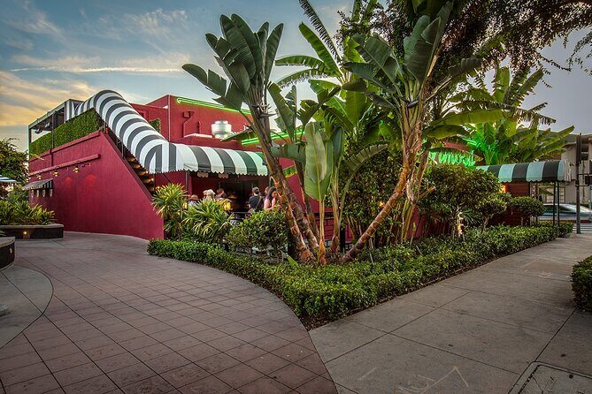 Food and Drink Tasting at the Historic Formosa Cafe - Who Is This Tour Best For?