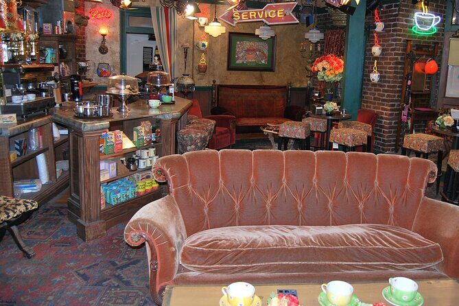 FRIENDS in New York City Private Car Tour with Tickets - On the Price: Is It Worth It?