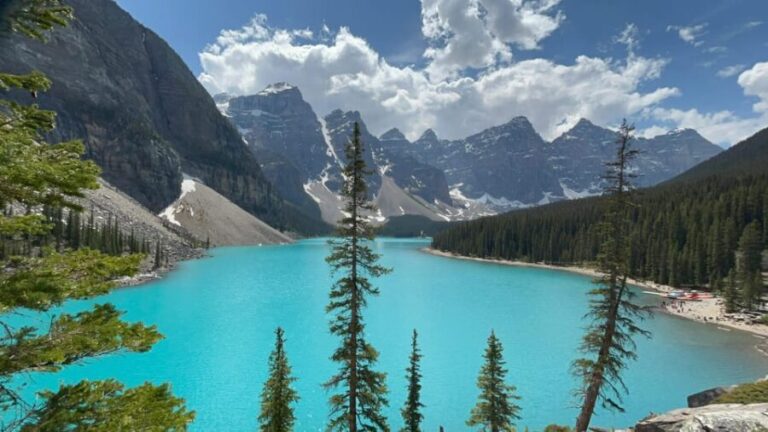 From Banff: Moraine Lake and Lake Louise Half Day Tour - First Stop: Lake Louise