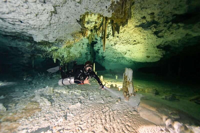 From Cancun: 2 Dives in Cenote Dos Ojos for Certified Divers - Who Will Love This Tour?