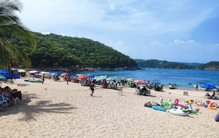 From Huatulco: Snorkel and La Entrega Beach Visit - The Value of the Experience