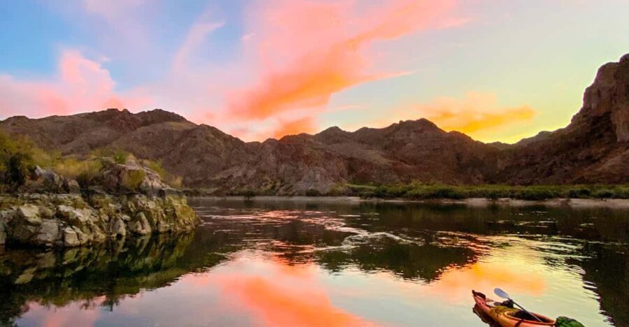 From Las Vegas: Black Canyon Twilight Kayak Tour - The Experience on the Water