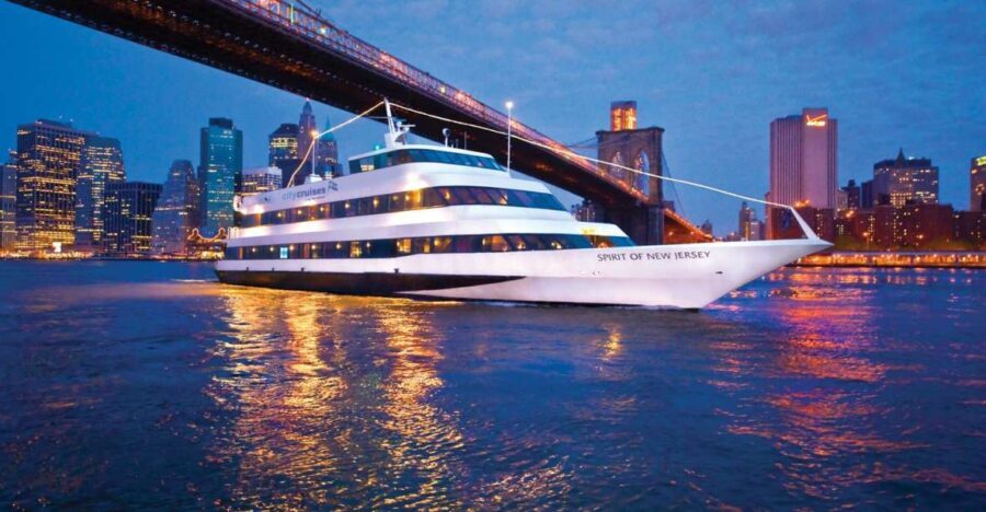 From New Jersey: New York City Buffet Lunch or Dinner Cruise - Sights and Landmarks You’ll See